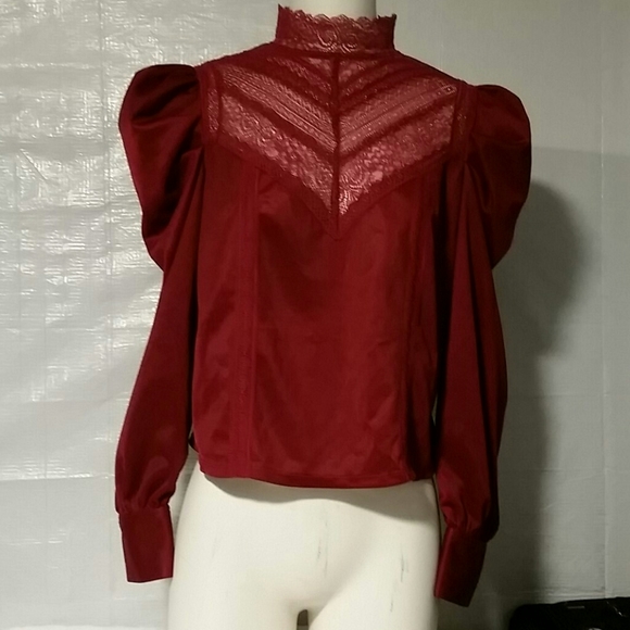 Tops - NWT Burgandy Red Long Sleeve High Neck casual sz s